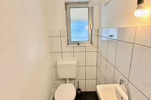 Stadtleben trifft Wohnqualität – 4 Zimmer, Kamin und drei Balkone – Oststraße 37, 40211 Stadtmitte, Düsseldorf – Vorschaubild 20