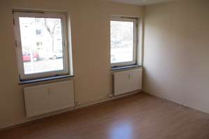 3 Zimmer für den nächsten Schritt – ideal zu zweit oder dritt – Lichtenberger Straße 10, 38226 Lebenstedt, Salzgitter – Vorschaubild 4