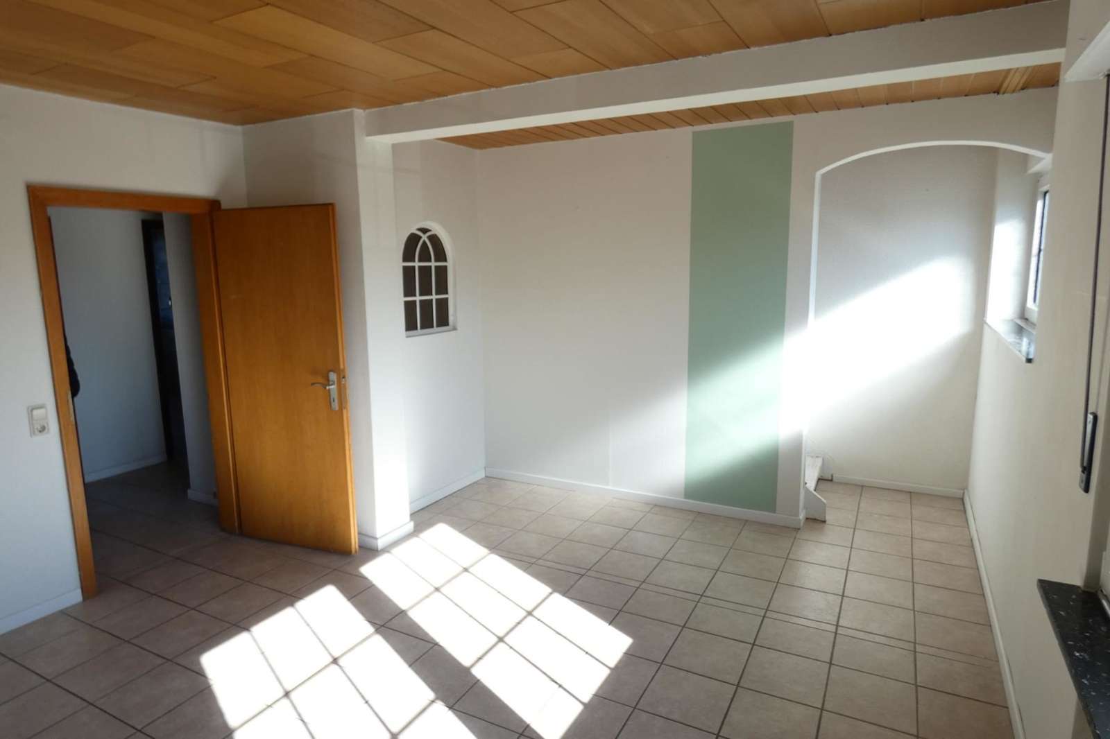 Immobilie in Issum - Gelegenheit in Issum: Saniertes 1-2 Familienhaus, flexibel nutzbar mit Garage, Keller u. Garten - Bild 6