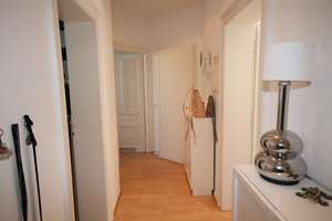 Suuupergünstig+hell+ruhig im Altbau mit Balkon+Parkett+Einbauküche nähe Berger Straße+Zoo+EZB – 60316 Ostend, Frankfurt am Main – Vorschaubild 9