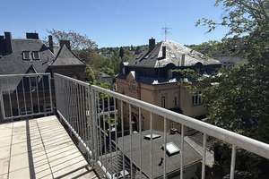 Ihr neues Zuhause: Gepflegte Maisonette mit Balkon, Garage & Top-Lage in Wiesbaden