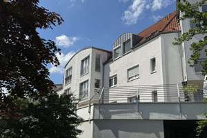 Gepflegte Wohnung in ruhiger, grüner Lage mit 4% Rendite – beständige Kapitalanlage mit Stellplatz – Die vollständige Adresse der Immobilie erhältst du vom Anbieter., 4159 Lützschena-Stahmeln, Leipzig – Vorschaubild 2