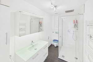 Moderne 2,5-Zimmer-Dachgeschosswohnung mit Stellplatz in Eil – 51145 Eil, Köln – Vorschaubild 7