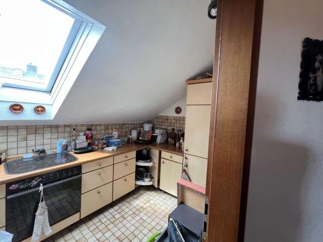 Immobilie in Friedberg (Hessen) - 3-Zimmer-Eigentumswohnung mit Balkon, Dachterrasse und Stellplatz in Friedberg (Erbpachtgrundstück) - Bild 2