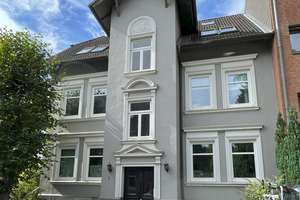 Charmantes Jugendstil-Mehrfamilienhaus mit sechs Einheiten – Die vollständige Adresse der Immobilie erhältst du vom Anbieter., 22761 Bahrenfeld, Hamburg – Vorschaubild 2