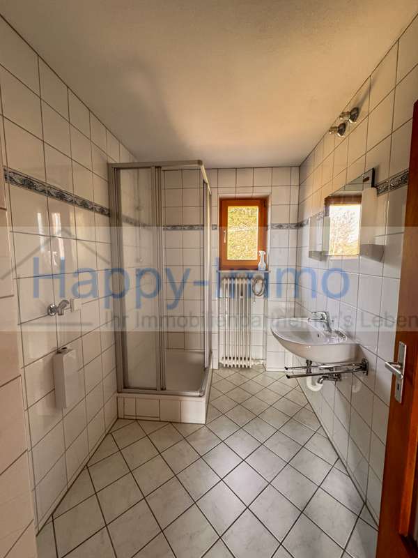 Immobilie in Sauerlach - bezugsfreies 2 Familienhaus mit ausgebauten DG -großes Grundstück Südausrichtung - Bild 7