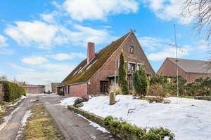 Küstenklassiker mit Geschichte – Exklusives Wohnen nahe der Nordsee – Die vollständige Adresse der Immobilie erhältst du vom Anbieter., 27476 Cuxhaven – Vorschaubild 37