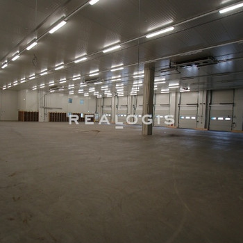ab sofort verfügbar! Regensburg, ca. 8.500 m² Logistikhalle zu vermieten