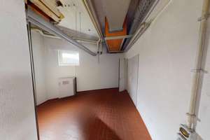 Vielseitige Wohn- und Gewerbeimmobilie mit großem Gewerbeanteil und Garage – Die vollständige Adresse der Immobilie erhältst du vom Anbieter., 42369 Ronsdorf, Wuppertal – Vorschaubild 51