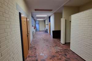+++Ruhbank: Albert-Schweitzer-Haus mit 400 m² Nutzfläche und großer Erdgeschosswohnung mit Balkon... – Die vollständige Adresse der Immobilie erhältst du vom Anbieter., 66955 Pirmasens, Pirmasens – Vorschaubild 22
