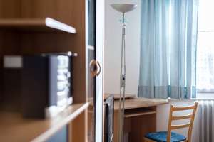 Gepflegte 1-Zimmer Wohnung mit Balkon in Berlin-Reinickendorf – Thaterstraße 7, 13407 Reinickendorf (Ortsteil), Berlin – Vorschaubild 6