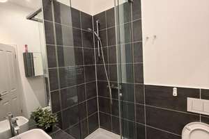 Charmante 4-Zimmer-Altbauwohnung mit Balkon in Moabit Bezugsfreie – Huttenstrasse 71, 10553 Moabit, Berlin – Vorschaubild 8