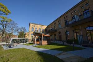 Property thumbnail 12