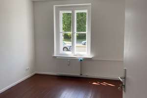 Neu renovierte 2er-WG, Zimmer 13,63 m² // EG re Zimmer 0064 – Heinrich-Heine-Str. 1, 38440 Stadtmitte (Ortsteil), Wolfsburg – Vorschaubild 2