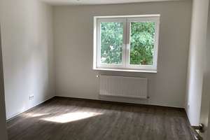 Hier fühlt man sich wohl: sanierte 2,5 Zimmer Wohnung mit Balkon, sofort anmietbar! – 23562 Sankt Jürgen, Lübeck – Vorschaubild 7