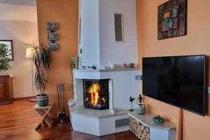 Wohnzimmer mit Echtholzparkett, Kamin, viel Platz und Gemütlichkeit – Schützenstraße  30, 17309 Pasewalk – Vorschaubild 28