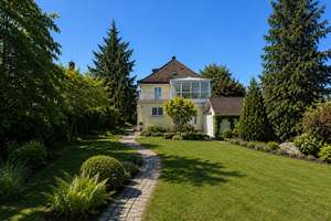 AIGNER - Kaffeemühlenhaus mit traumhaftem Garten und außergewöhnlichem Entwicklungspotenzial – Die vollständige Adresse der Immobilie erhältst du vom Anbieter., 80689 Blumenau, München – Vorschaubild 1