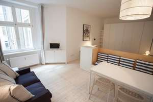 Urban Living in Prenzlauer Berg – möblierte Altbauwohnung mit Charme – Die vollständige Adresse der Immobilie erhältst du vom Anbieter., 10435 Prenzlauer Berg, Berlin – Vorschaubild 5