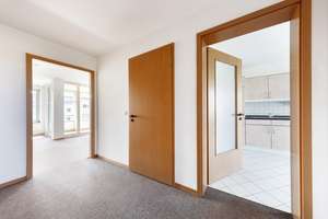 Helles Wohnen mit Weitblick – 2-Zimmer-Wohnung mit Loggia, Stellplatz und Aufzug – Die vollständige Adresse der Immobilie erhältst du vom Anbieter., 12107 Mariendorf, Berlin – Vorschaubild 4