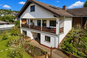 Ein Zuhause zum Ankommen! Wohnkomfort mit Gartenidylle und eigenem Weiher! – Die vollständige Adresse der Immobilie erhältst du vom Anbieter., 56206 Hilgert – Vorschaubild 6