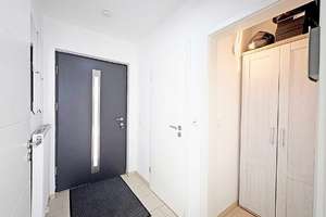 TOP: Moderne, helle DHH mit Wärmepumpe & PV-Anlage – Die vollständige Adresse der Immobilie erhältst du vom Anbieter., 28259 Kirchhuchting, Bremen – Vorschaubild 2