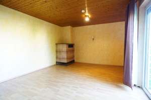 Reiheneckhaus mit Terrasse, schönem Garten und 2 Garagen – Die vollständige Adresse der Immobilie erhältst du vom Anbieter., 72766 Reutlingen-Mitte, Reutlingen – Vorschaubild 4
