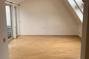 Dachgeschoss mit ruhiger Terrasse in den Innenhof – Röntgenstr. 1, 99085 Altstadt, Erfurt – Vorschaubild 7