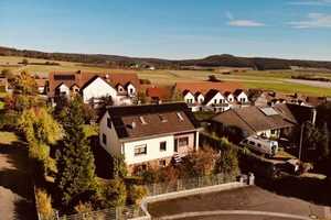 Ansprechendes Haus in Ostheim vor der Rhön – Rosenweg 14, 97645 Rhön-Grabfeld (Kreis) – Vorschaubild 1