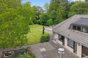 Frei stehender Bungalow auf großem Eckgrundstück bietet vielfältige Nutzungsmöglichkeiten – Die vollständige Adresse der Immobilie erhältst du vom Anbieter., 52076 Oberforstbach, Aachen – Vorschaubild 3