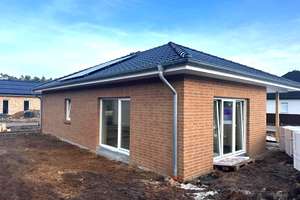 Neubau-Klinkerbungalow in beliebter Lage – Die vollständige Adresse der Immobilie erhältst du vom Anbieter., 29313 Hambühren – Vorschaubild 5