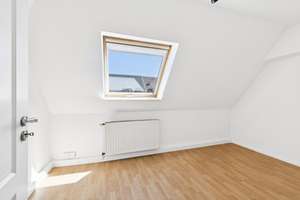 Altbaucharme trifft Großzügigkeit – 3-Zimmer-Wohnung mit ausgebautem Spitzboden – 45127 Ostviertel, Essen – Vorschaubild 9