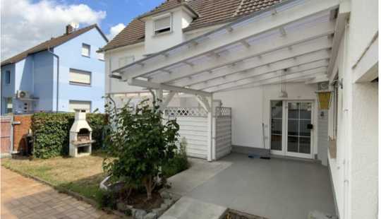 Bild von 3 Familienhaus im idyllischen Riedstadt/Goddelau (vermietet, eine WHG frei)