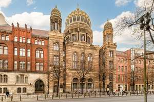 Großzügige 4-Zimmerwohnung mit Südloggia, Kamin, Lift Landing und TG unweit von der Museumsinsel – Johannisstraße 3, 10117 Mitte (Ortsteil), Berlin – Vorschaubild 19