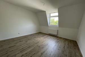 Exklusive 3-Zimmer-Altbauwohnung mit Garten in Solingen-Mitte – Mainstraße 17, 42655 Solingen-Mitte, Solingen – Vorschaubild 8