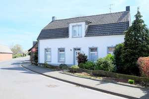 Freistehendes Einfamilienhaus mit großem Grundstück – Baujahr ca. 1900 – Kranenburger Straße 95, 47574 Goch – Vorschaubild 5