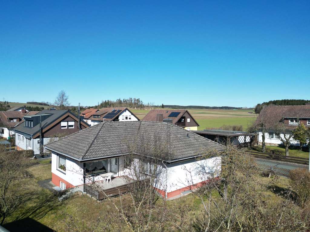 Immobilie in Döhlau - Ruhig gelegen - ebenerdig - gepflegt - Bild 2