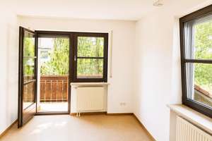Familienparadies mit Südgarten in begehrter und ruhiger Wohnlage von Waldtrudering – Taku-Fort-Str. 3, 81827 Waldtrudering, München – Vorschaubild 10