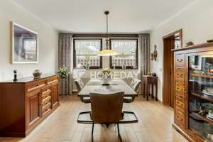 Ihr Zuhause mit viel Charme, Gallerie-Wohnzimmer, Garage & wunderschönem Garten | Ahlhorn – Die vollständige Adresse der Immobilie erhältst du vom Anbieter., 26197 Großenkneten – Vorschaubild 9