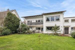 Ein Zuhause zum Ankommen - Einfamilienhaus mit traumhaftem Garten und viel Potenzial in Wettenberg