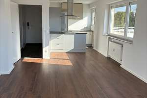 FREI! 2-Zimmer Dachterrassentraum in Trudering inkl. 30 QM großem Hobbyraum + extra Keller – Stieglitzweg 8, 81827 Waldtrudering, München – Vorschaubild 16