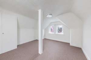 Großzügigkeit und exklusives Wohnambiente: 
"Gründerzeitvilla mit Traumhaus-Potenzial" – Die vollständige Adresse der Immobilie erhältst du vom Anbieter., 21029 Bergedorf (Ortsteil), Hamburg – Vorschaubild 14