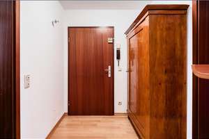 Möbliert: Erdgeschosswohnung mit Garten, sehr ruhig – Die vollständige Adresse der Immobilie erhältst du vom Anbieter., 81371 Sendlinger Feld, München – Vorschaubild 10