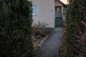 Renoviertes 6-Zimmer Einfamilienhaus in Wald mit Garten und Garage – Die vollständige Adresse der Immobilie erhältst du vom Anbieter., 93192 Wald – Vorschaubild 1
