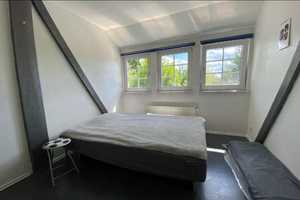 ZWEIFAMILIENHAUS MIT GROßZÜGIGEM PLATZANGEBOT – Poststraße 5, 38176 Peine (Kreis) – Vorschaubild 13