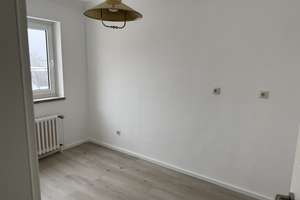 Charmante 2,5-Zimmer Wohnung im 3. OG mit Balkon in Hannover-Anderten – Pumpstraße 7, 30559 Anderten, Hannover – Vorschaubild 18