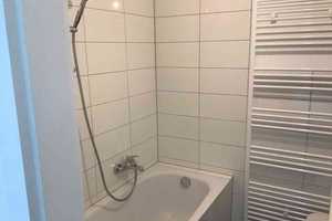 Hier fühlen Sie sich wohl: praktische 3-Zimmer-Wohnung – Sanddornweg 14, 33609 Bielefeld – Vorschaubild 2