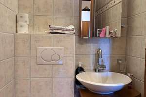 Gepflegte 2,5-Zimmer-Oase mit Aufzug in Bühl-Stadt – Die vollständige Adresse der Immobilie erhältst du vom Anbieter., 77815 Bühl – Vorschaubild 11