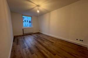 Kernsanierte 2-Zimmer Wohnung mit Tageslichtbad und Balkon – Auf dem Loh 14, 30167 Nordstadt, Hannover – Vorschaubild 5