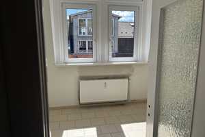 Frische renovierte Wohnung in bester Lage – Jungmannstraße  64/66, 24105 Kiel – Vorschaubild 12