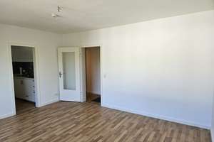 Ideal für Pendler: Helle 1,5-Zimmer-Wohnung in der Nähe des ICE-Bahnhofs – Franz-Treller-Straße 29, 34121 Wehlheiden, Kassel – Vorschaubild 3